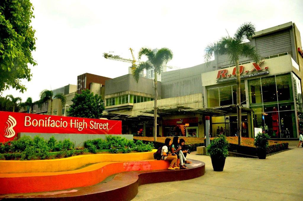 The Fort Budget Hotel- Bonifacio Global City Makati City Eksteriør bilde