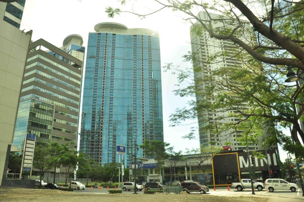 The Fort Budget Hotel- Bonifacio Global City Makati City Eksteriør bilde