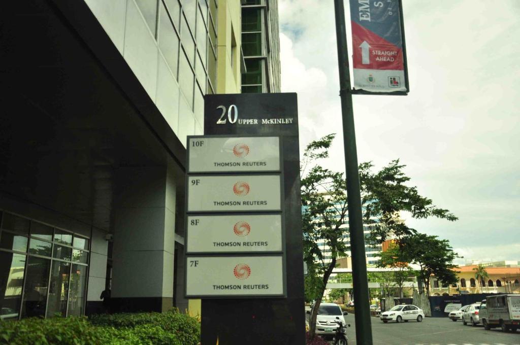The Fort Budget Hotel- Bonifacio Global City Makati City Eksteriør bilde