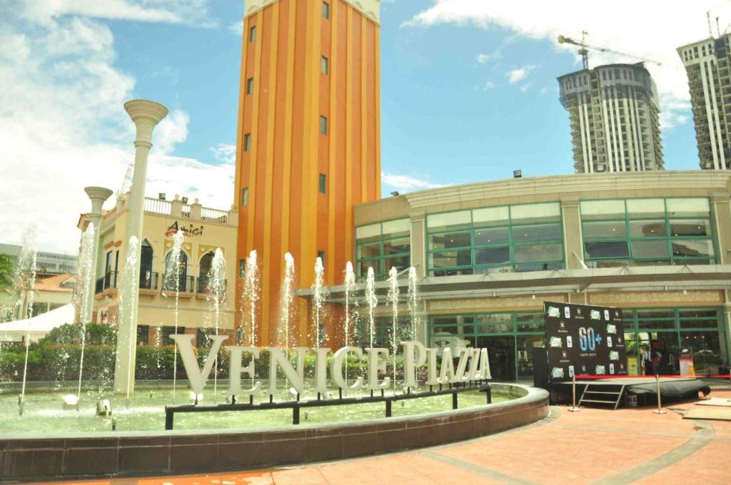 The Fort Budget Hotel- Bonifacio Global City Makati City Eksteriør bilde