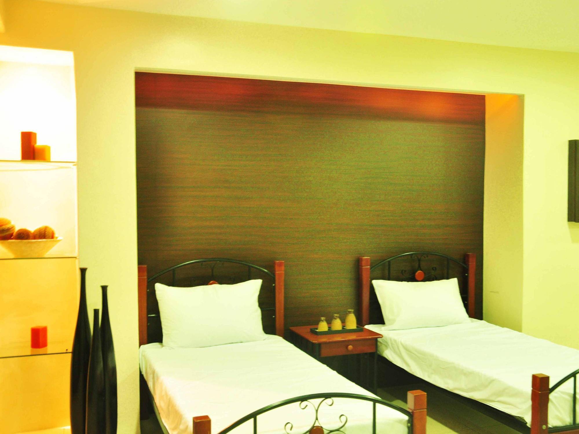 The Fort Budget Hotel- Bonifacio Global City Makati City Eksteriør bilde